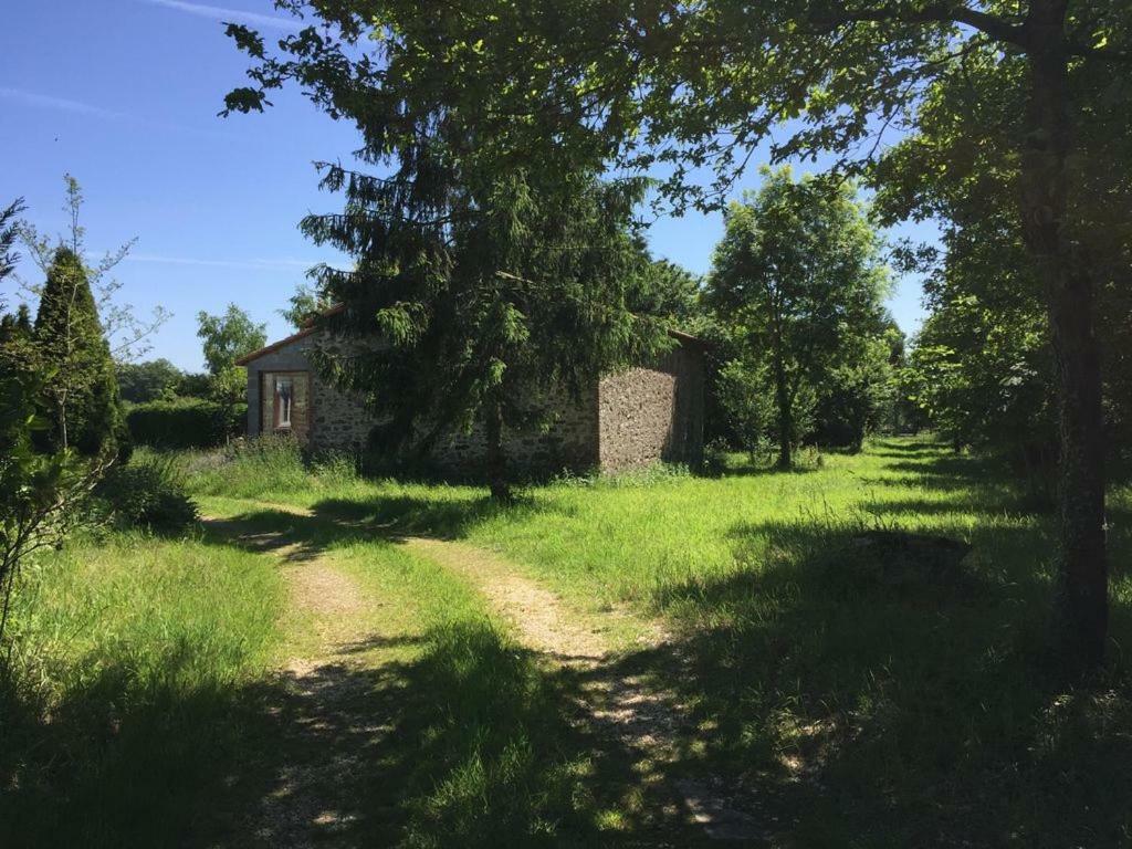 Gite Climatise De La Haute Rue Touvois Екстер'єр фото